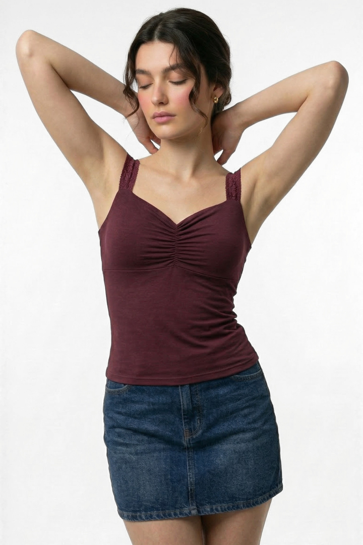 Lucy Lace Sweetheart Ruched Top- Wine
