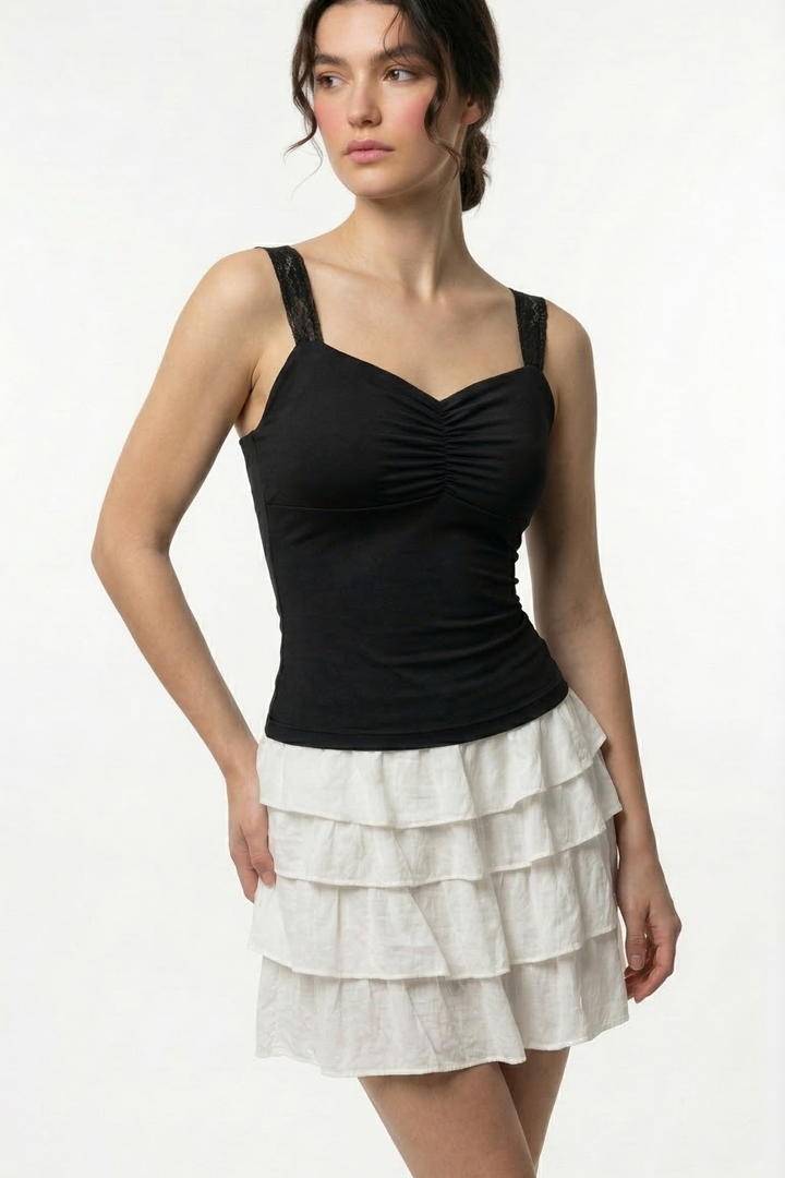 Lucy Lace Sweetheart Ruched Top- Black