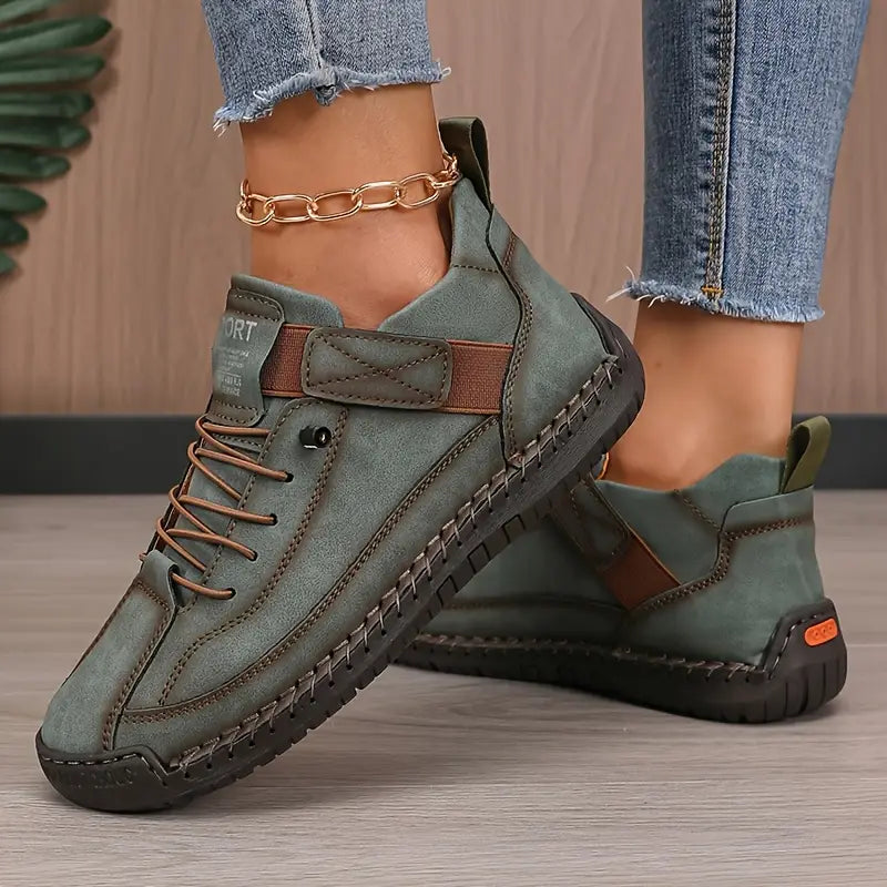 Nova Orthopedic Sneakers