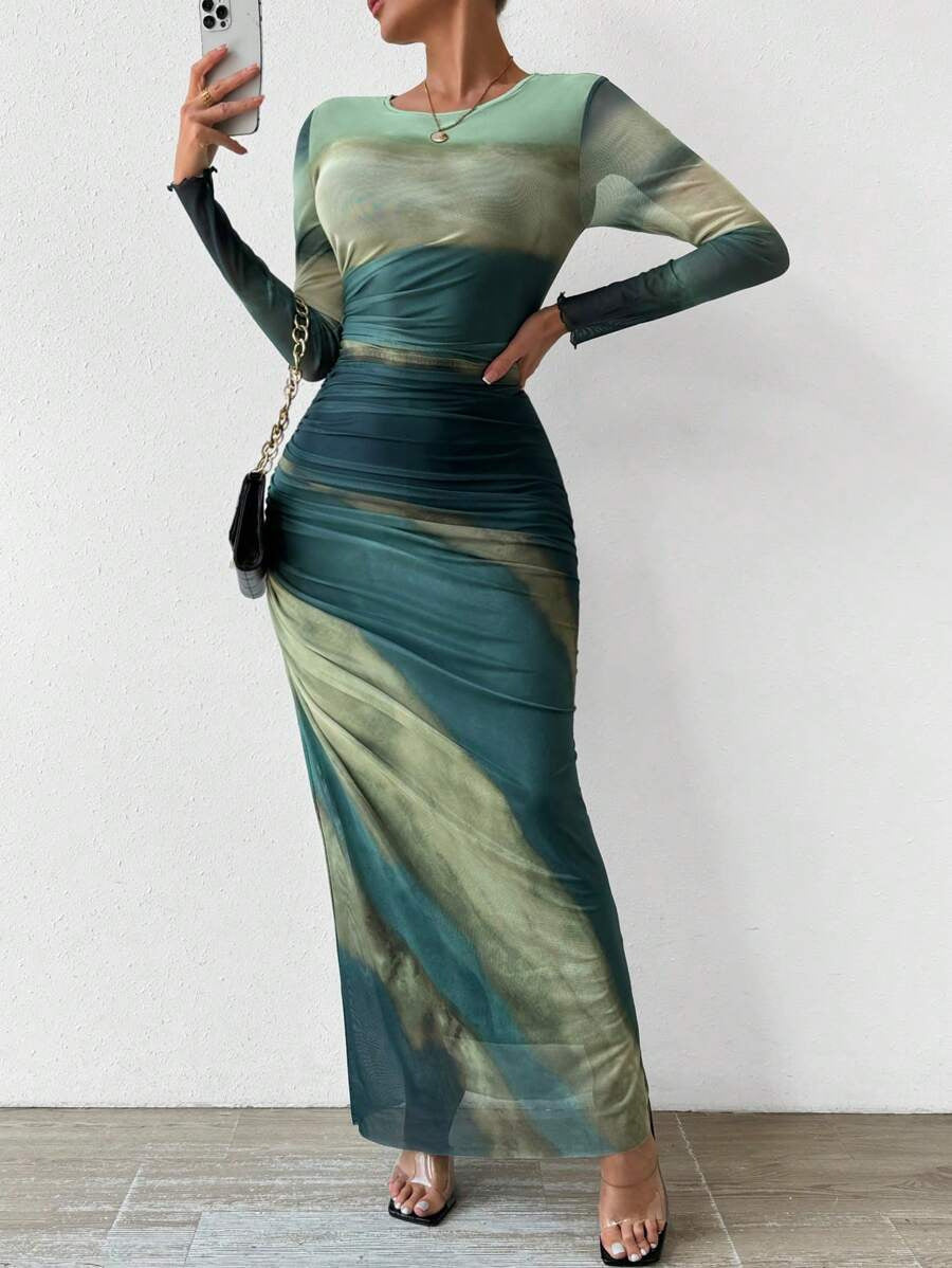 TORINA | Printed Long Sleeve Round Neck Bodycon Maxi Dress
