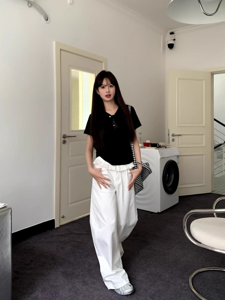 PAISLEY | Elegant Lace-Trimmed Wide-Leg Jeans