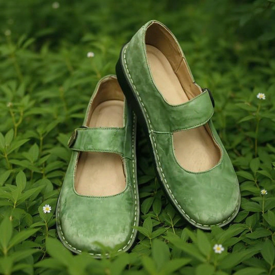 Lisa™ | Cushioned Comfort Mary Jane Shoe